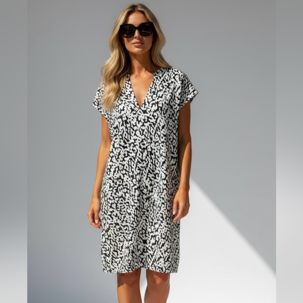 J. Crew Women's Dress Navy White Animal Print Short Sleeve Career Casual Small